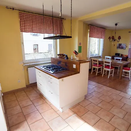 Charmantes Turmzimmer Hochdorf-Assenheim