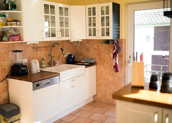 Charmantes Turmzimmer 民宿 Hochdorf-Assenheim