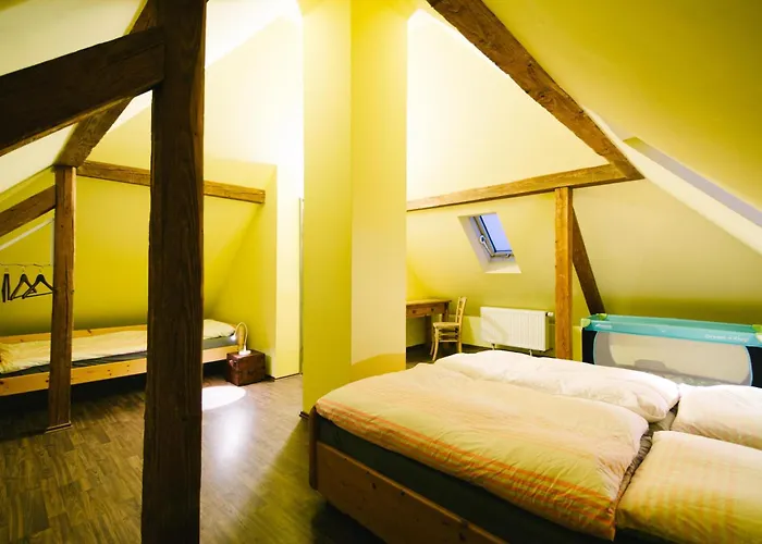 民宿 Charmantes Turmzimmer *